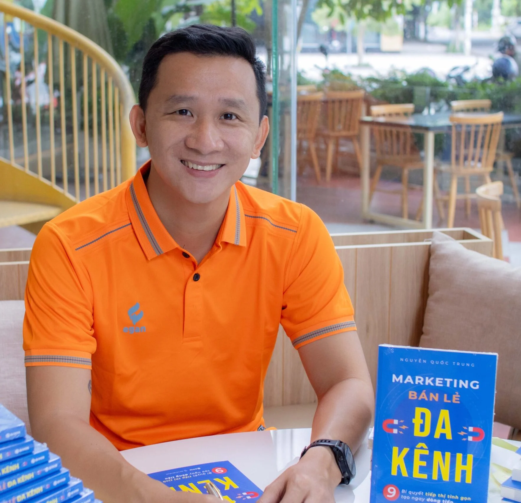 Hiện thực hóa “Ngôi Nhà Tri Thức” cùng anh Nguyễn Quốc Trung 1 Anh Nguyễn Quốc Trung - CEO Đồ Nghề Tự Chọn